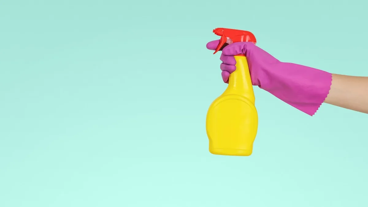 Les astuces de nettoyage de grand-père qui marchent encore